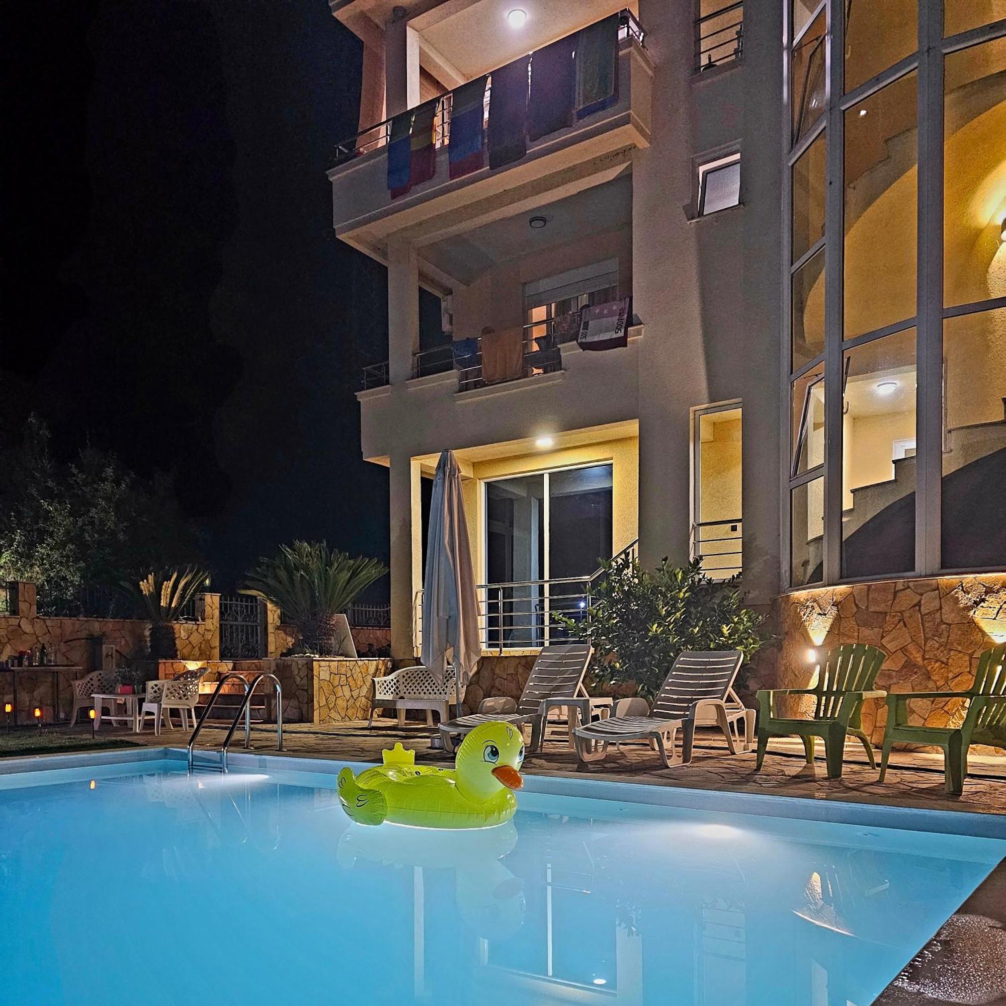 Kopernikus Apartments Ülgün Dış mekan fotoğraf